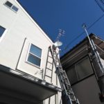 八木式アンテナとBS/CSアンテナの設置の様子