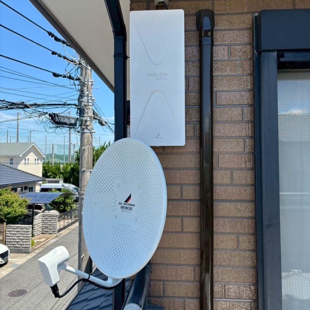 2025/7/9　千葉県館山市　デザインアンテナと4K8K対応BSCSアンテナ交換工事