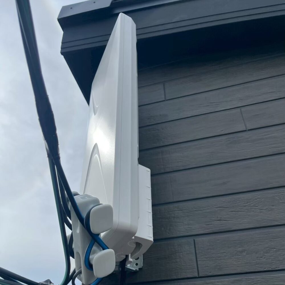 2025/10/15 兵庫県加古郡稲美町 デザインアンテナ設置工事