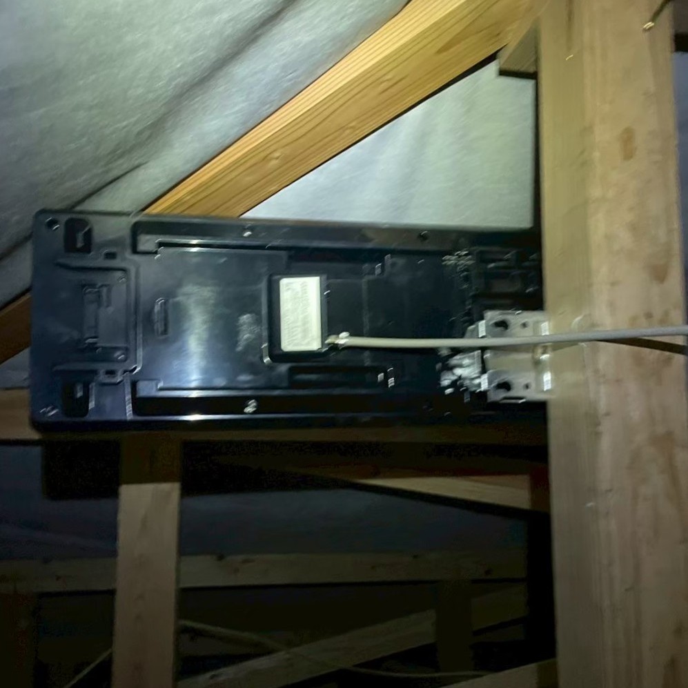 2025/10/13 大分県豊後大野市 デザインアンテナ設置工事