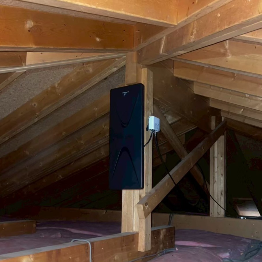 2025/11/20　栃木県鹿沼市　デザインアンテナ設置工事