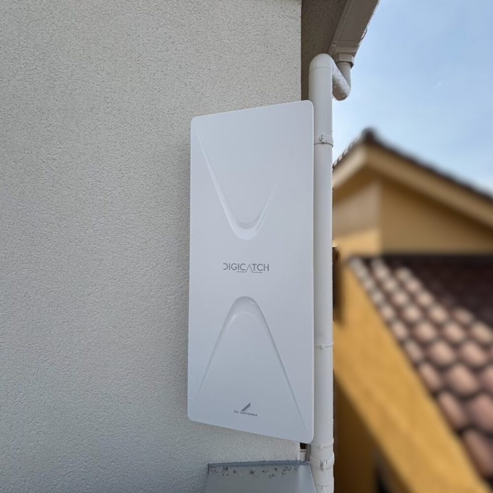 2025/12/9　東京都文京区　デザインアンテナ設置工事