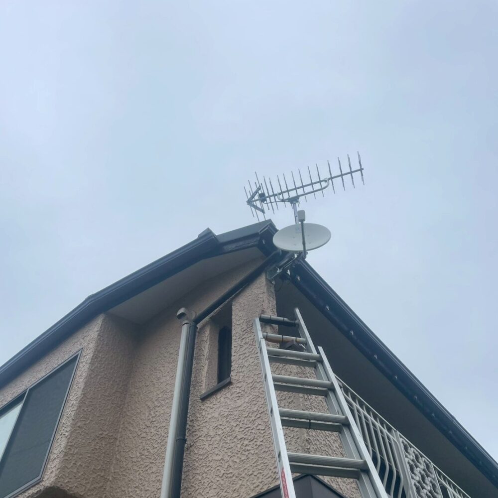 2025/12/14　埼玉県さいたま市西区　パラスタックアンテナと4K8K対応BSCSアンテナ交換工事