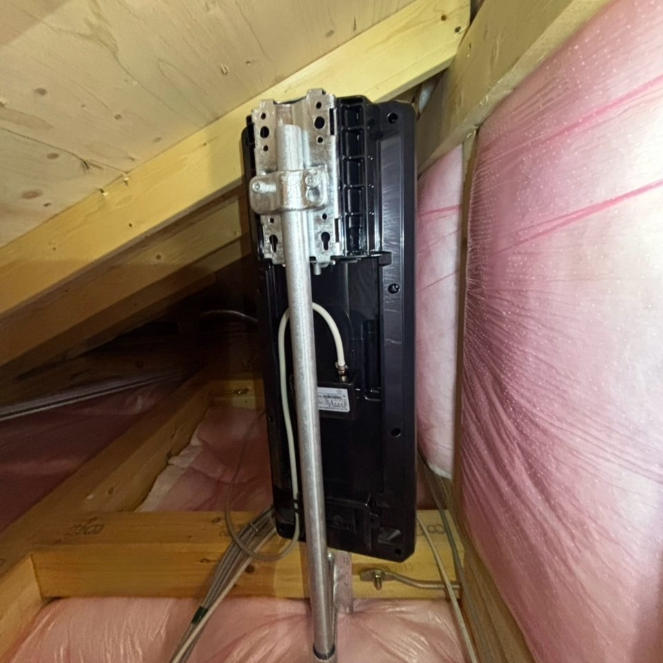 2025/12/24　東京都国立市　デザインアンテナ設置工事